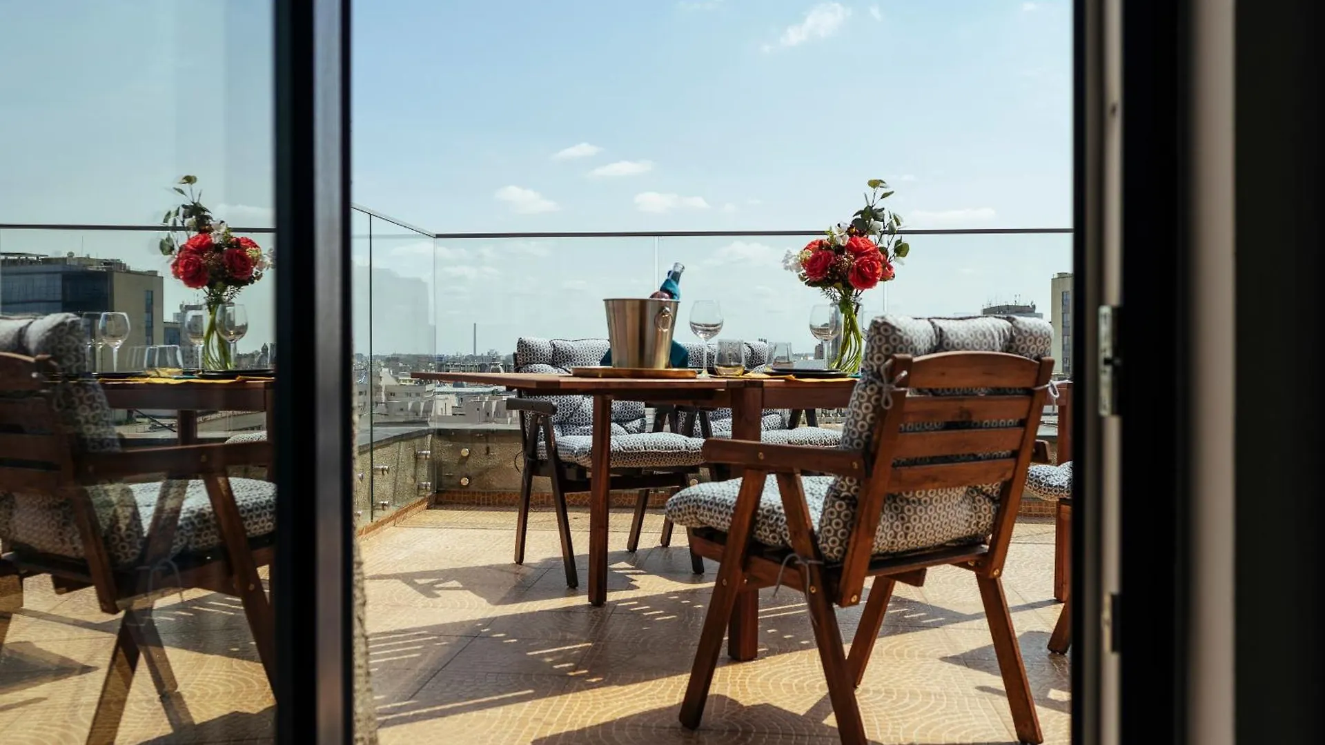 Apartment Wilson Old City Roof Top Bucharest