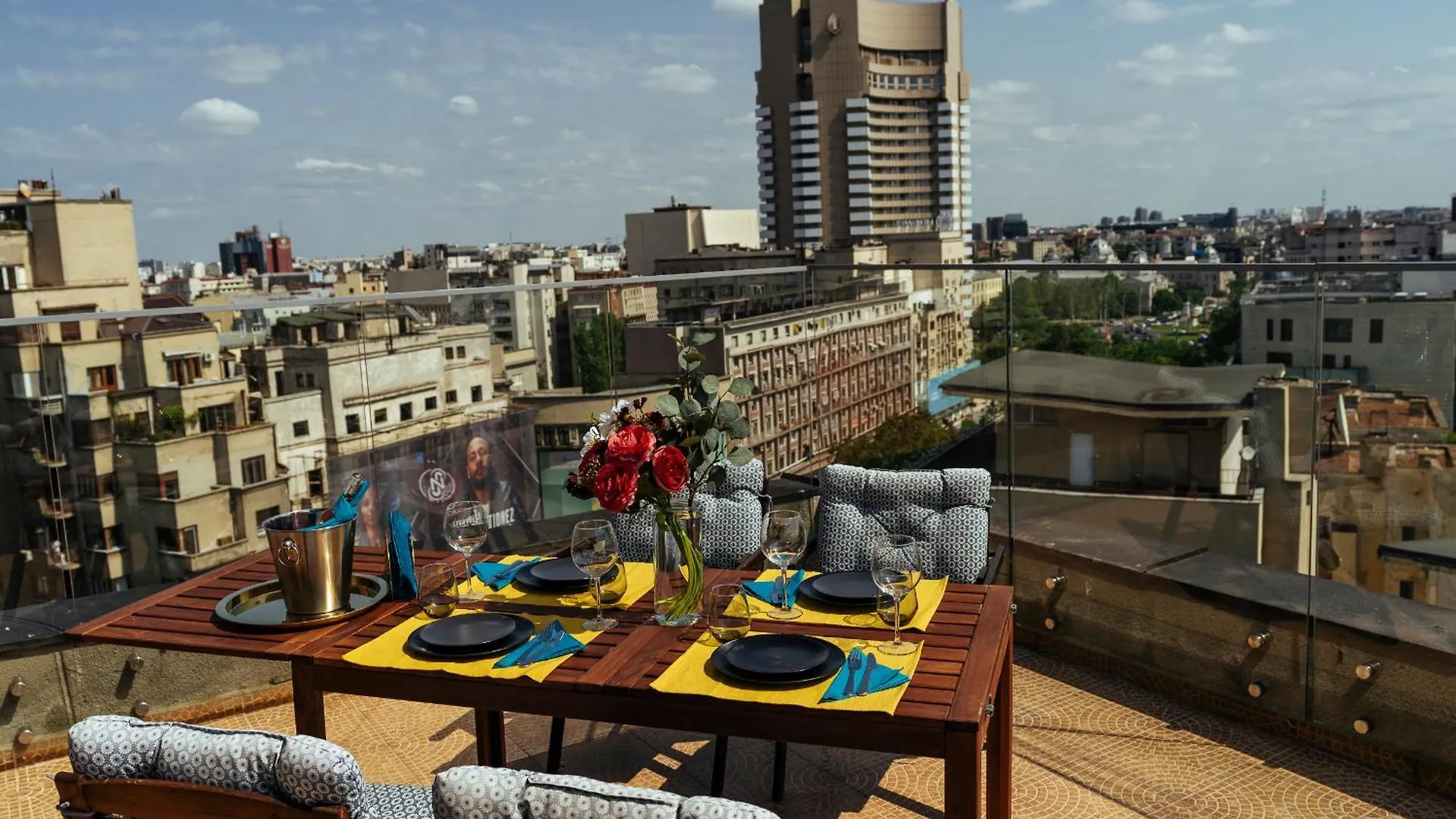 Wilson Old City Roof Top Bucharest Apartment